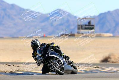 media/Jan-08-2022-SoCal Trackdays (Sat) [[1ec2777125]]/Turn 4 (1145am)/